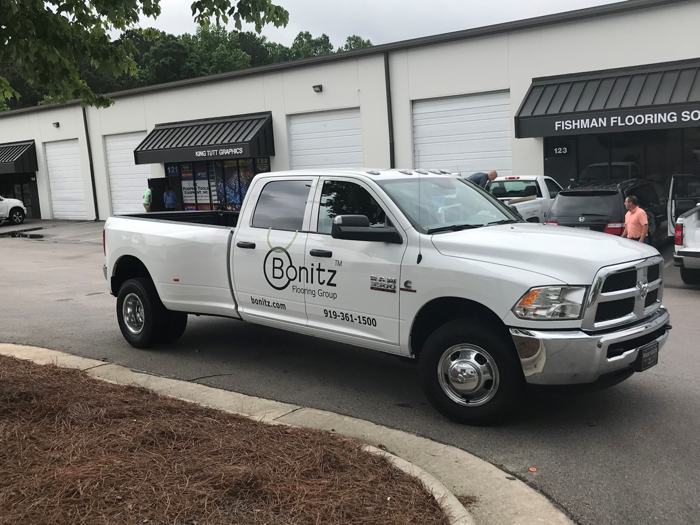 Raleigh's #1 Vehicle Wraps Experts | King Tutt Graphics