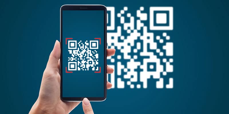 How Window Signs Can Promote Your Digital Marketing Efforts