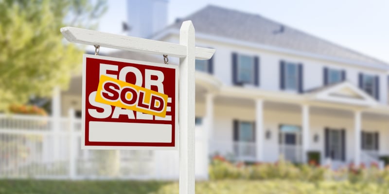 Color, Font, and Placement: Realtor Signs That Boost Sales